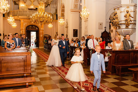 Fotografo di matrimoni Agata Krzysztofik (hogastudio). Foto del 5 dicembre 2019