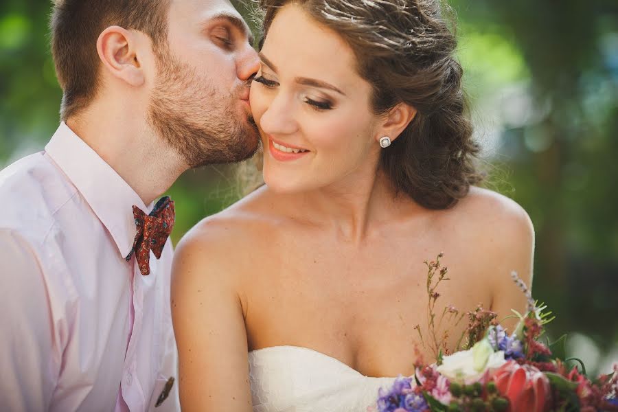 Wedding photographer Pavel Neunyvakhin (neunyvahin). Photo of 30 July 2013