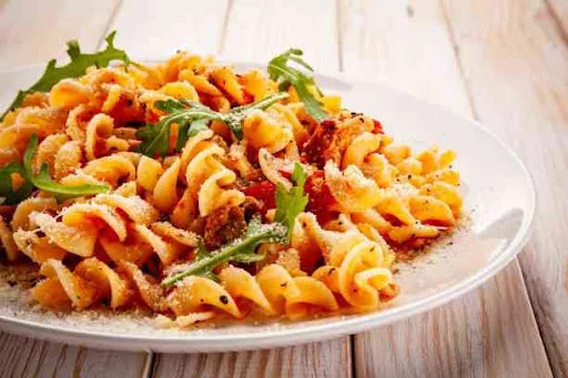 Veggie Delight Fusilli Pasta