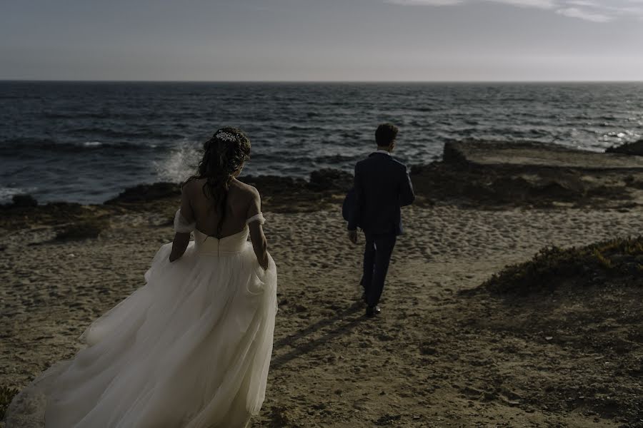 婚礼摄影师Emanuele Demontis（lasuproduction）。2022 1月17日的照片