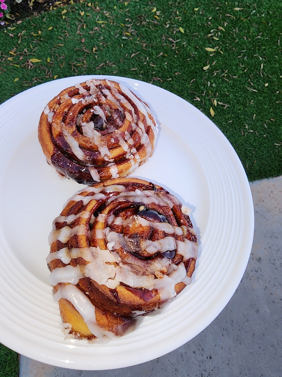 Cinnamon rolls