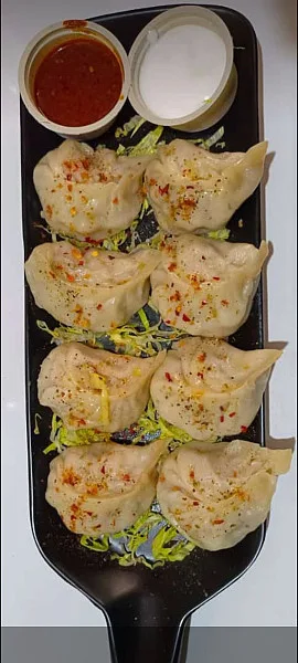 Steam Chicken Momos