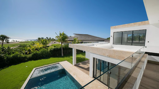 House 3