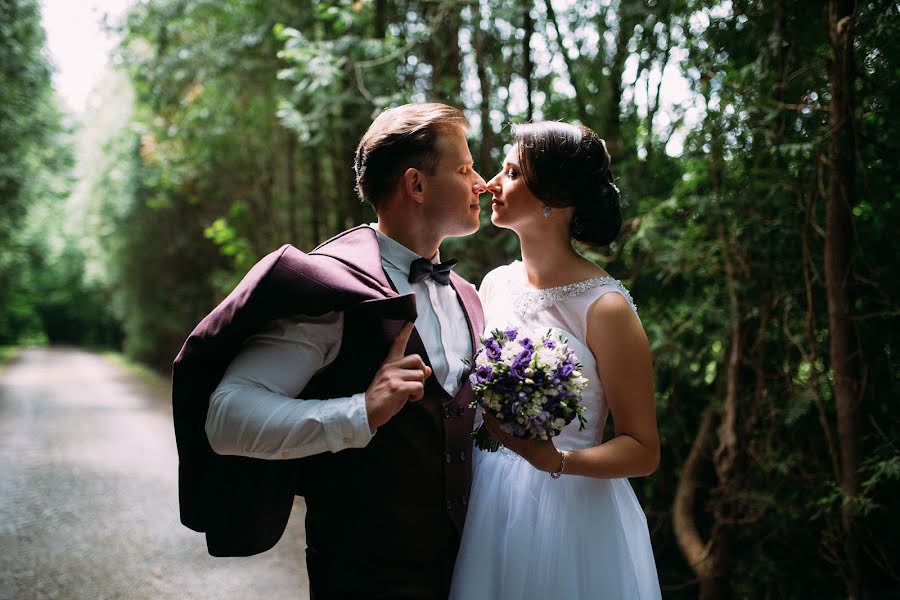 Fotógrafo de casamento Yuliya Normantas (julianormantas). Foto de 18 de junho 2017