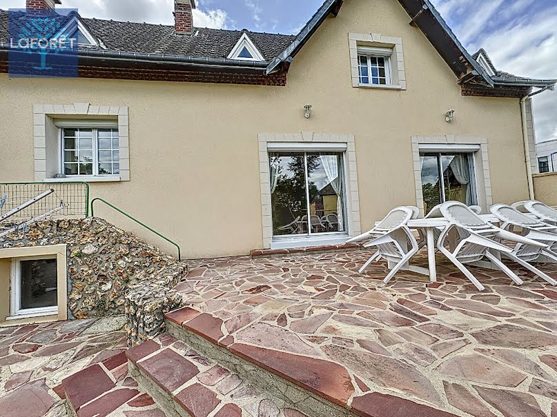 Vente maison 7 pièces 190 m² à Bernay (27300), 399 000 €