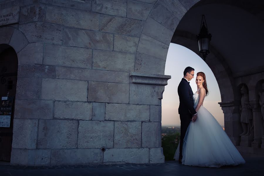 Photographe de mariage Adrian Cernat (cernat). Photo du 25 août 2020