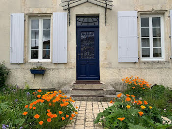 maison à Surgères (17)