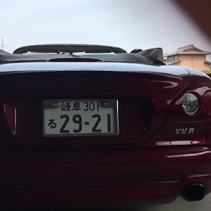 XKクーペ XKR