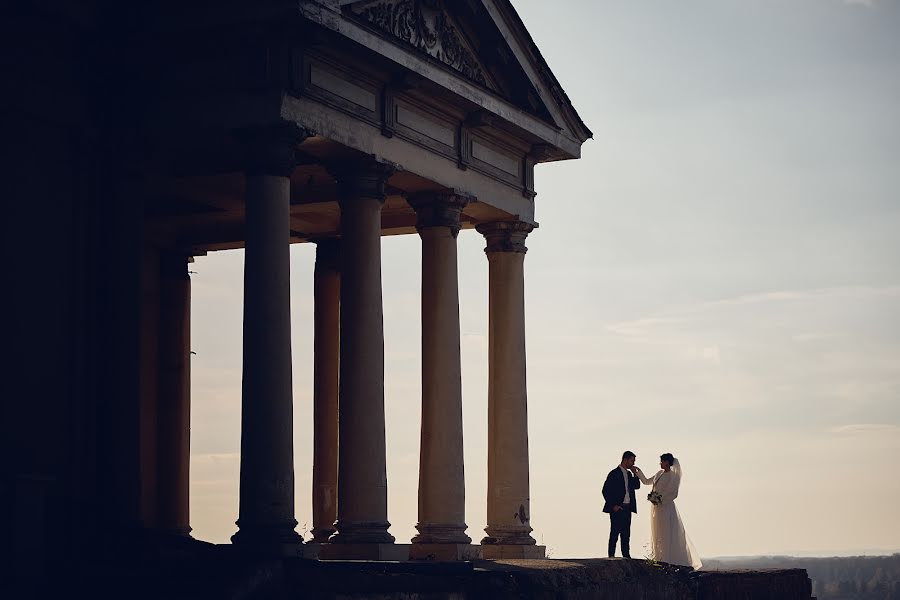 Fotógrafo de casamento Dmitriy Emec (yemets). Foto de 21 de novembro 2023