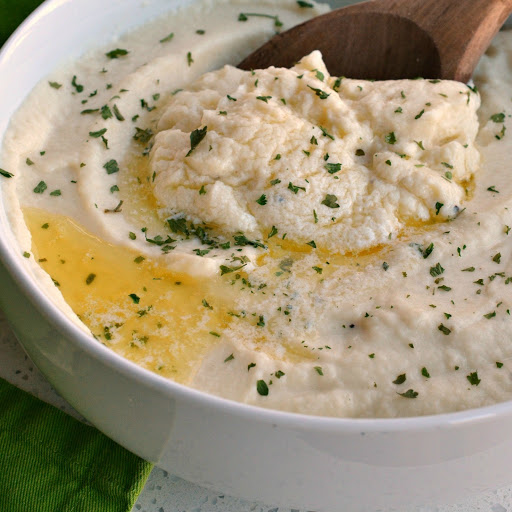 Low carb and delicious these Creamy Mashed Cauliflower is sure to become a regular in your house. Serve in place of mashed potatoes with all your favorite beef, chicken, pork and fish recipes,