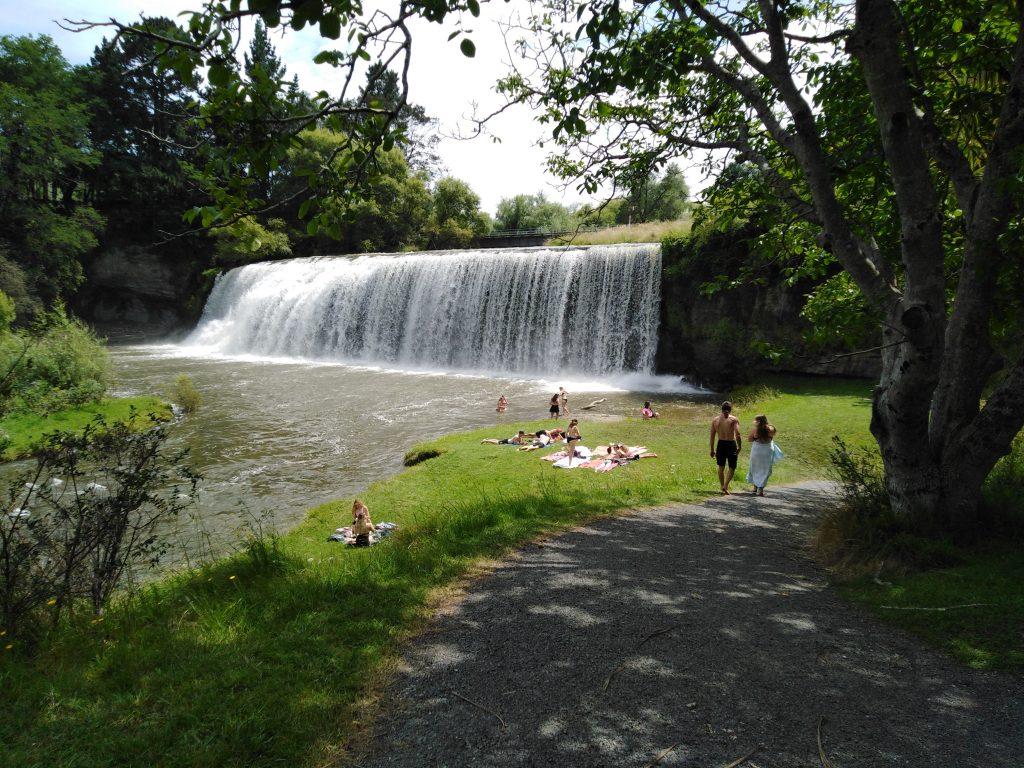 This image has an empty alt attribute; its file name is Rere-Falls-Gisborne-1024x768.jpg