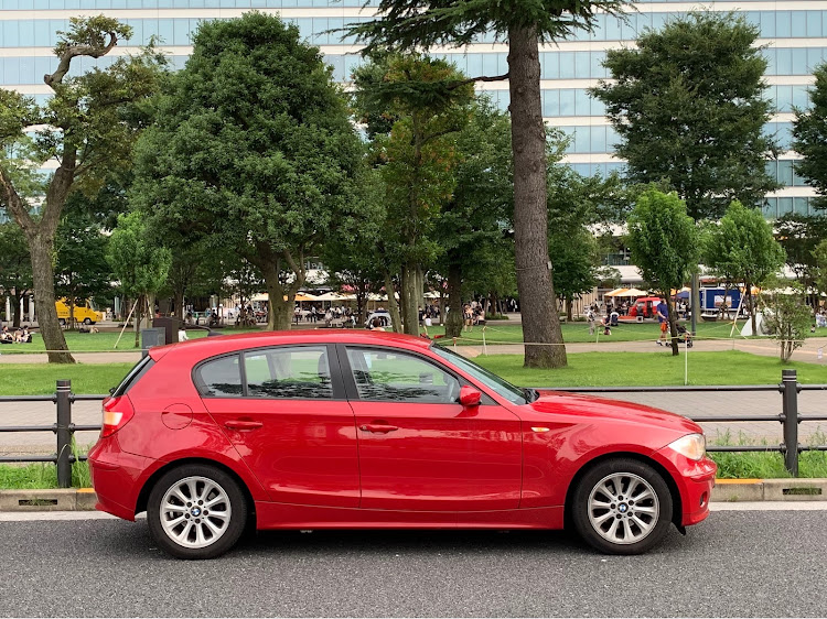 2シリーズ グランツアラーの流行りに便乗・真横ショット・BMWに関するカスタム事例の投稿画像4枚目