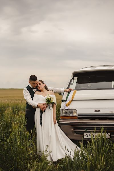 Wedding photographer Darya Babkina (aprildaria). Photo of 2 August 2023