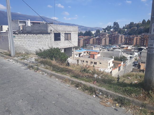 José Barreiro Parking - Quito