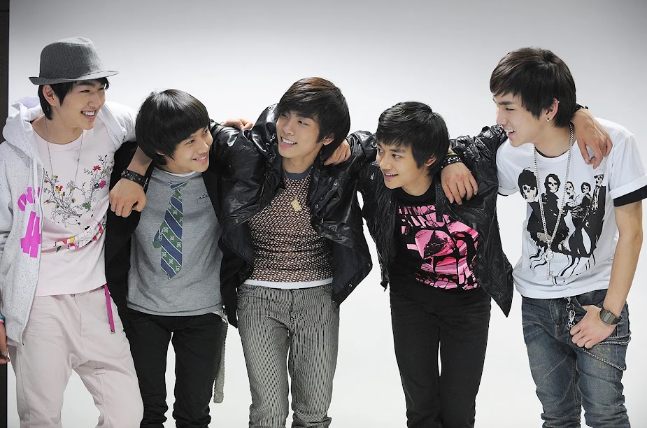 shinee debut