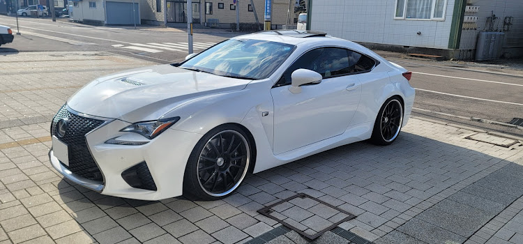 レクサス RC-F サンルーフ付き