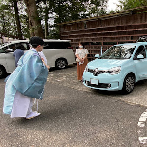 トゥインゴ