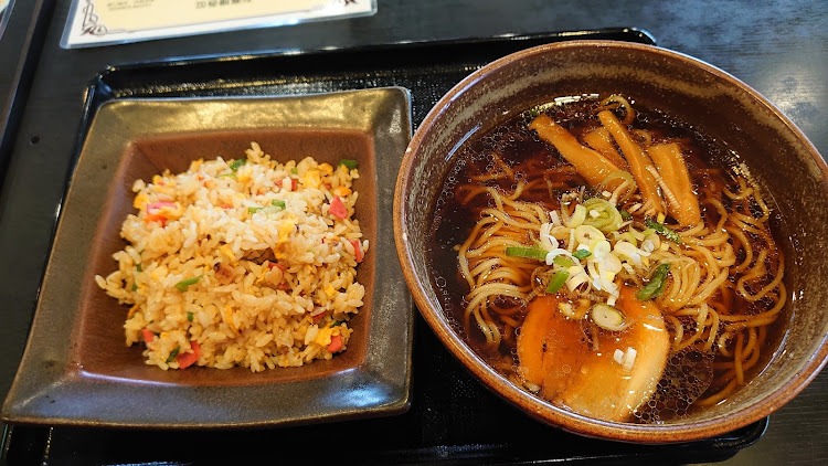 アクティトラックの農道のＮＳＸ・五味八珍・五目チャーハンとラーメンのセット・( ﾟДﾟ)ｳﾏｰ!・おちり～(≧▽≦)に関するカスタム事例の投稿画像3枚目