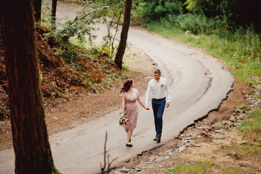 Wedding photographer Olga Smorzhanyuk (olchatihiro). Photo of 13 August 2018