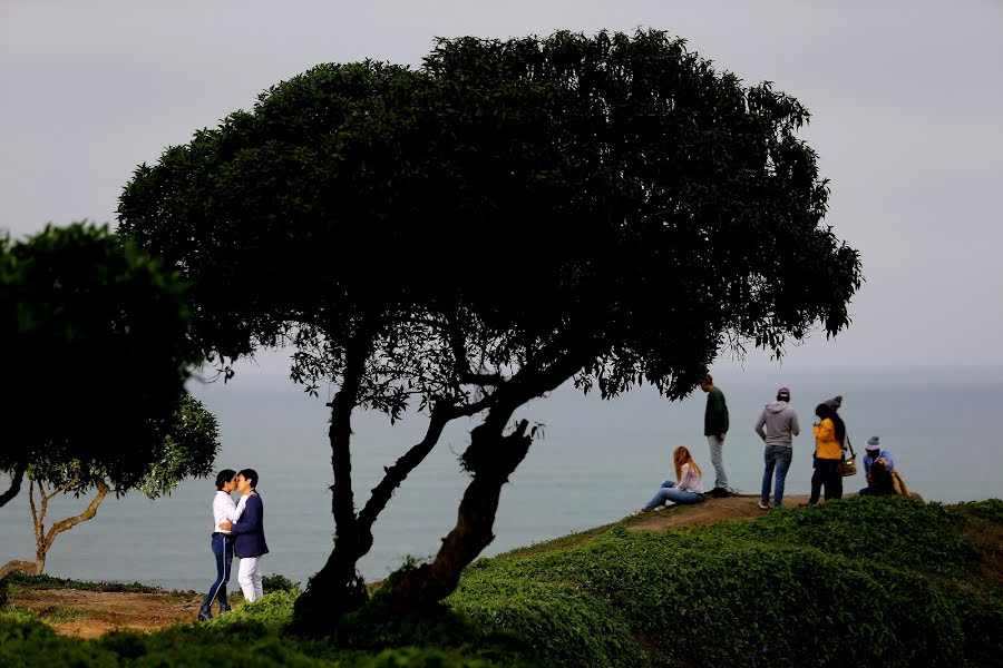 Fotografer pernikahan Luis Iparraguirre (luisipa). Foto tanggal 6 Maret 2019