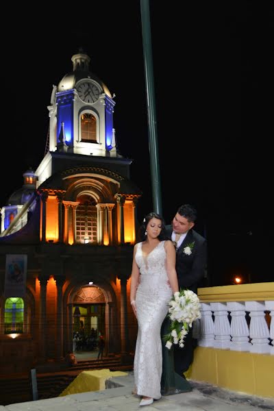 Wedding photographer Juan Carlos Acosta Minchala (acostaminchala). Photo of 27 August 2019