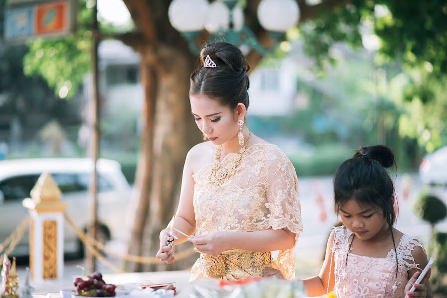 Photographe de mariage Sutiporn Samart (suttiphan). Photo du 7 septembre 2020