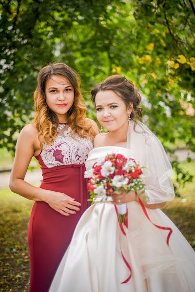 Fotógrafo de casamento Evgeniy Fomin (fomka21). Foto de 3 de fevereiro 2019