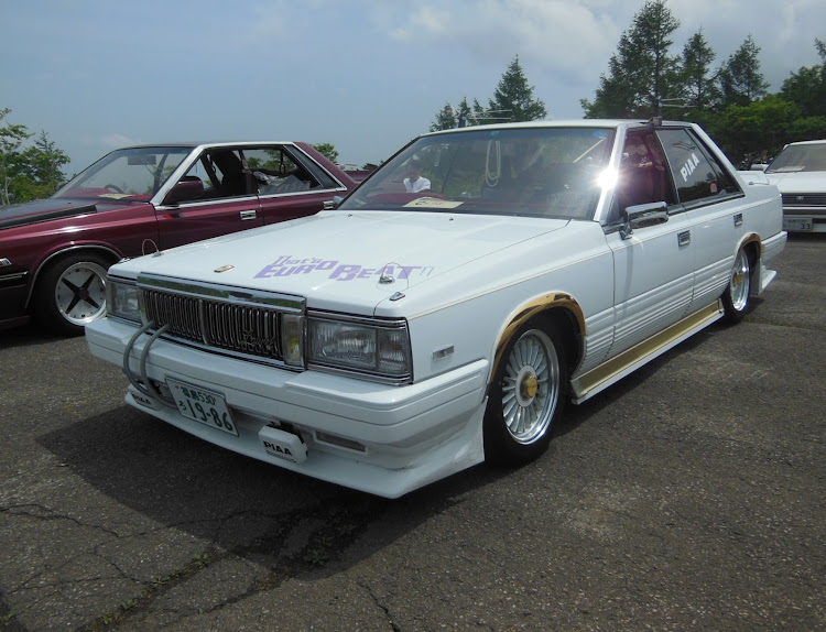 ローレルのc32ローレル・東北Y31・関東Y31Feel the beat・ミチノクレトロカーズセッション2023・Best of dressyに関するカスタム事例の投稿画像31枚目