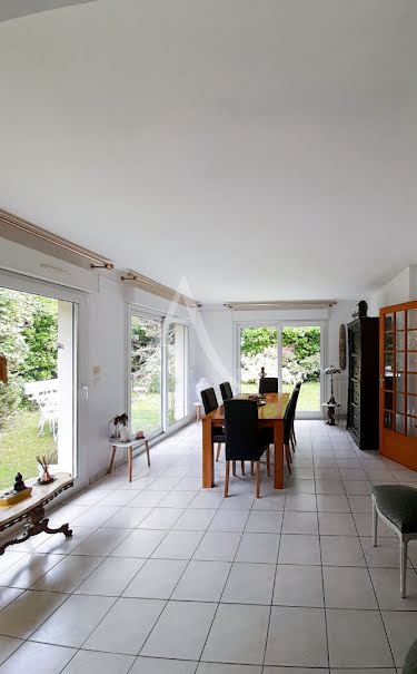 Vente maison 5 pièces 131.04 m² à Rueil-Malmaison (92500), 890 000 €