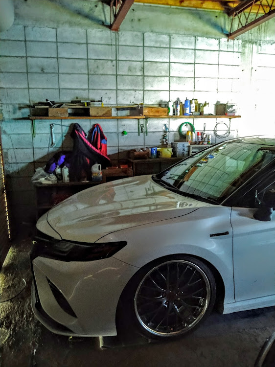 カムリの低そうで低くない本当に低くない車・熱中症に気をつけて!!に関するカスタム事例の投稿画像4枚目