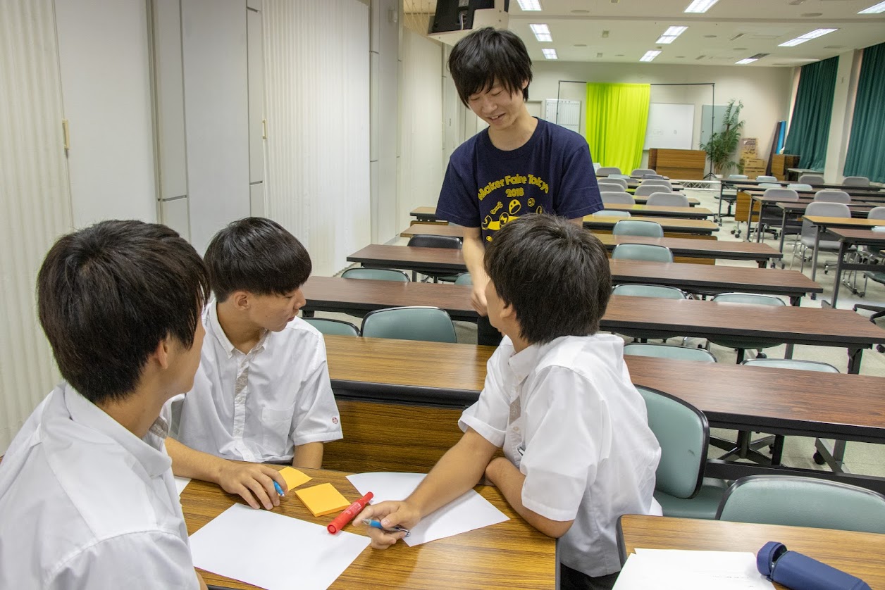 松下研究室 西高校 ハイスクールハッカソン を開催しました 松下研究室 関西大学総合情報学部