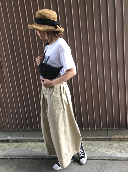 夏と言えばこれ 麦わら帽子で作る季節感の上がる大人女子コーデまとめ Trill トリル