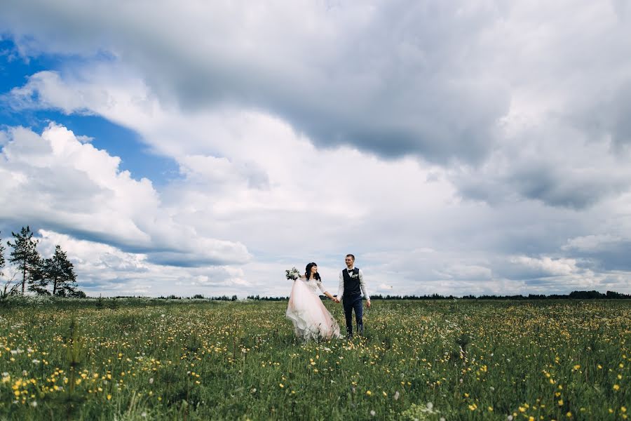 Fotógrafo de casamento Tatyana Selezneva (tanyaselezneva). Foto de 11 de julho 2017