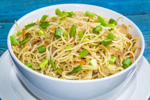 Veg Hakka Noodles